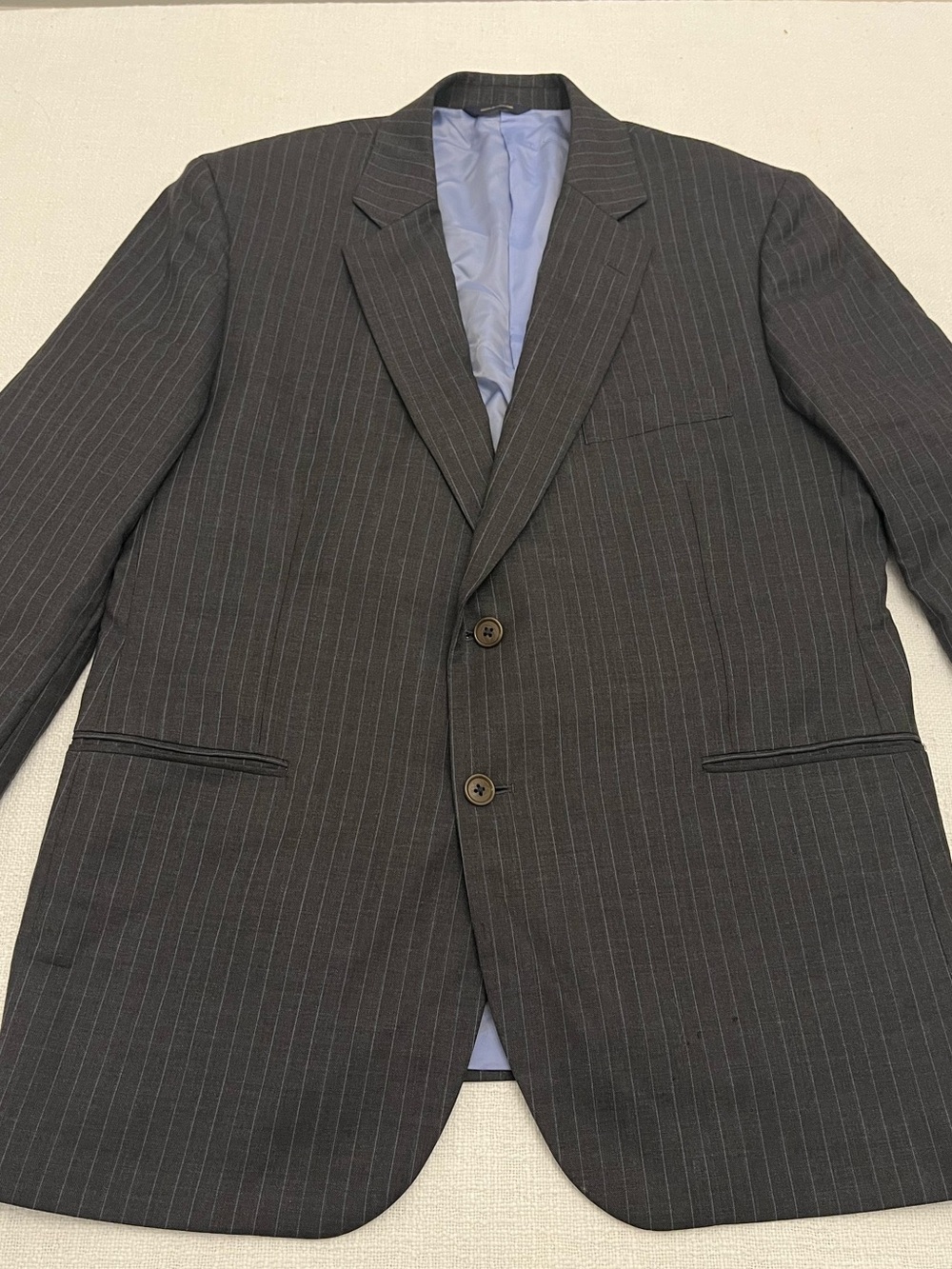 Brooks Brothers Mens Gray Pinstripe Wool 2pc Suit 44R 22W 18I 2B Vent Grey